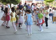 Етрополе отбеляза Международния ден на детето