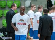 Тройка със сирената донесе щастлива победа на Лукойл Академик