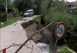 Около 165 хиляди лева ще поиска община Ботевград от държавата за преодоляване на щетите от поройните дъждове в началото на месеца Скрийншот