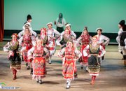 Две почетни отличия бяха връчени преди началото на концерт-спектакъла “Памет и бъдеще – 90 год. с името на Ботев и 140 год. читалище“