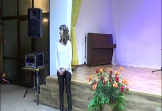 Картина от концерта на младата певица и арфистка Цветелина Георгиева Скрийншот