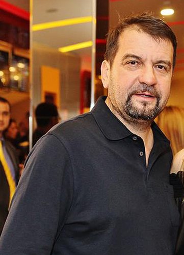 Ники Кънчев опъна бръчки