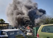 Гори складът за вторични суровини на „Никсметал”