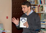 Младият автор Александър Шпатов беше гост на градската библиотека