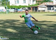 Футболистите с победа и във втората контрола