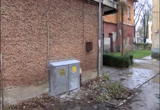 Бърза реакция на електроразпределителното дружество след репортаж на телевизия Ботевград Скрийншот