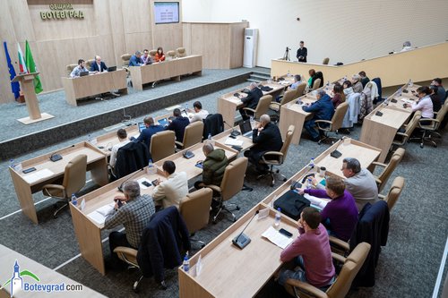 Дискутираха идея за ски писта над Ботевград