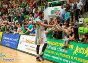 След изстрадана победа Балкан поведе  с 2-1 срещу Левски Лукойл