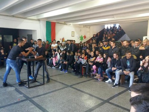 Теодор Георгиев е абсолютният шампион по канадска борба на ПГТМ „Христо Ботев“