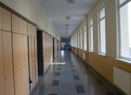 Продължава ваканцията за училищата в община Етрополе  