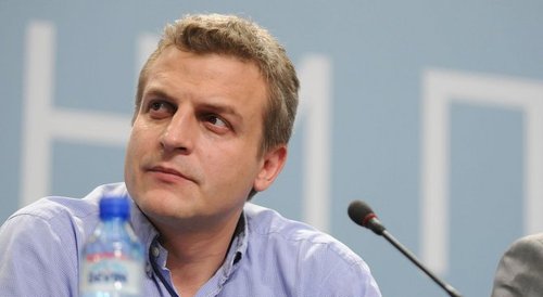 Москов: НС, което не иска закон срещу корупцията, не е парламент