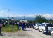 Спокойно и при засилено полицейско присъствие премина протестът в Скравена