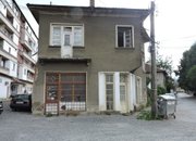 Събарят Тунджевата къща