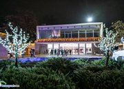С коледна премяна засия централната част на Ботевград