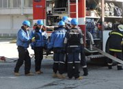 Пожарникари и доброволци гасиха „пожар” в „Етропал”