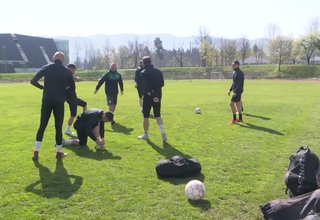 Утре в Ботевград е регионалното дерби от първенството на Югозападната трета лига между третия в класирането - Балкан, и втория Чавдар Етрополе. Срещата е отг 17 часа на стадион "Христо Ботев". Скрийншот