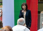 Среща на поколенията събра бивши и настоящи гимназисти