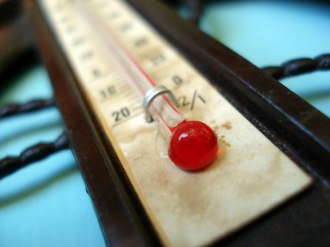 Температурен рекорд от близо 23 градуса бе отбелязан днес в Севлиево