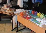 Още една елха светна тази вечер в Етрополе