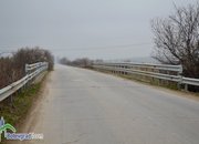 Крадци разрушават мост