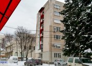 Трибагреник с дължина 15 метра се вее на блок на улица „Гурко“