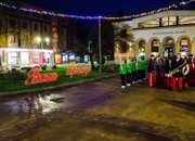 Грейнаха коледните светлини на елхата в Ботевград