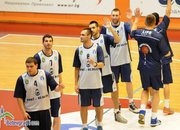 Лукойл Академик срази Черноморец за първа победа в плейофите