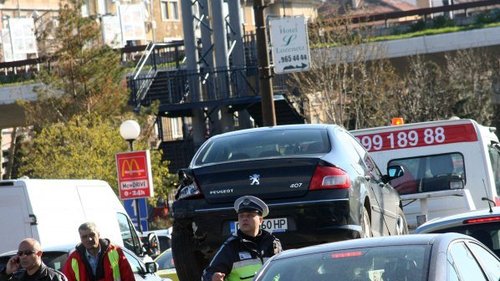 Шефът на ДАНС бил в една от колите, които катастрофираха тази сутрин