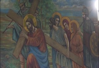 Днес християните почитат Разпети петък - - денят, в който е разпнат Божият син Исус Христос, за да стане изкупителна жертва за греховете на човечеството Скрийншот