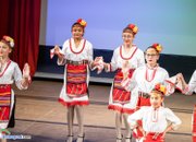 Две почетни отличия бяха връчени преди началото на концерт-спектакъла “Памет и бъдеще – 90 год. с името на Ботев и 140 год. читалище“