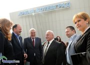 Прерязаха лентата на многофункционална спортна зала „Арена Ботевград”