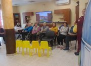 Деца от Детска градина “Звънче“ поднесоха празнична програма в Дома за възрастни хора “Д-р Адриян Атанасов“ 