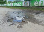 Отстраняват аварията на централния водопровод при тренировъчното игрище