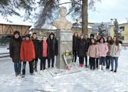 Ясеновци почетоха с цветя своя патрон