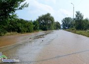 Река Черниш тече на пътя Ботевград-Трудовец