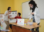 Ученици от две училища организираха съвместна изява срещу тютюнопушенето