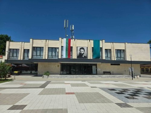 Читалището в Скравена отбелязва 120 години история, традиции и духовност