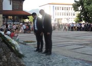 С панихида и поднасяне на цветя започна тържествената част от Празника на Етрополе 
