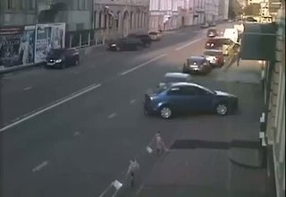 GT-R срещу Жигули, Volvo XC90 и Opel Astra Скрийншот
