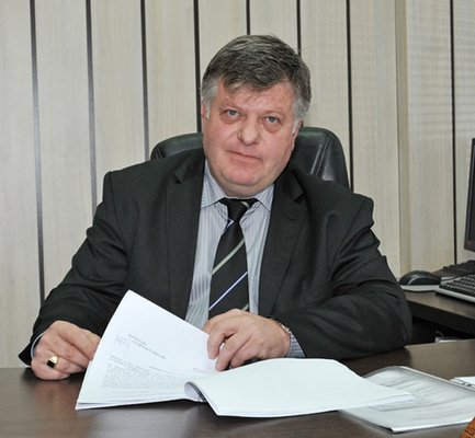 Директорът на ОДМВР – София Николай Никилов пред в. “24 часа”: Разбиват стени на вили да отмъкват кабели