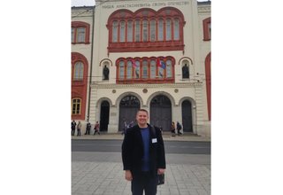 Маскените балове на езиковото училище „Марконис” бяха представени на международна конференция, съсотяла се в Белградския университет Скрийншот