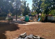 Две детски градини ще посрещнат новата учебна година с обновени дворни пространства