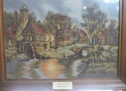ИЗЛОЖБА НА ГОБЛЕНИ „МАГИЯ И РЕАЛНОСТ“ В ИСТОРИЧЕСКИЯ МУЗЕЙ – ГРАД ЕТРОПОЛЕ