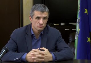 Строителството поскъпна с 25%. В момента община Ботевград е възложила мащабни ремонти и строителство на важни социални инфраструктурни обекти – болницата, младежкия дом, ремонт на улици Скрийншот