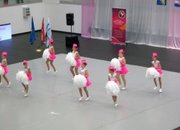 Добро представяне на малките ни мажоретки на международен турнир в Унгария