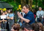 Среща на поколенията събра бивши и настоящи гимназисти