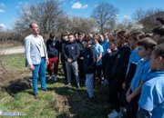 Ученици от няколко училища посетиха днес Жабешкото блато в Защитената местност “Мухалница“
