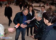 Станишев лично агитира ботевградчани да гласуват на референдума