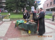 Осветиха знамето на „Традиция”