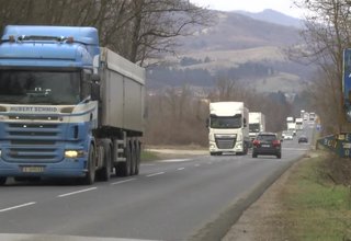 Катастрофа на главния път Е-79 между Скравена и Новачене Скрийншот